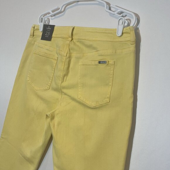 So Slimming Chico’s 2.5 Women’s Ankle Pants Jeans Yellow Stretch Size Large - Picture 10 of 14